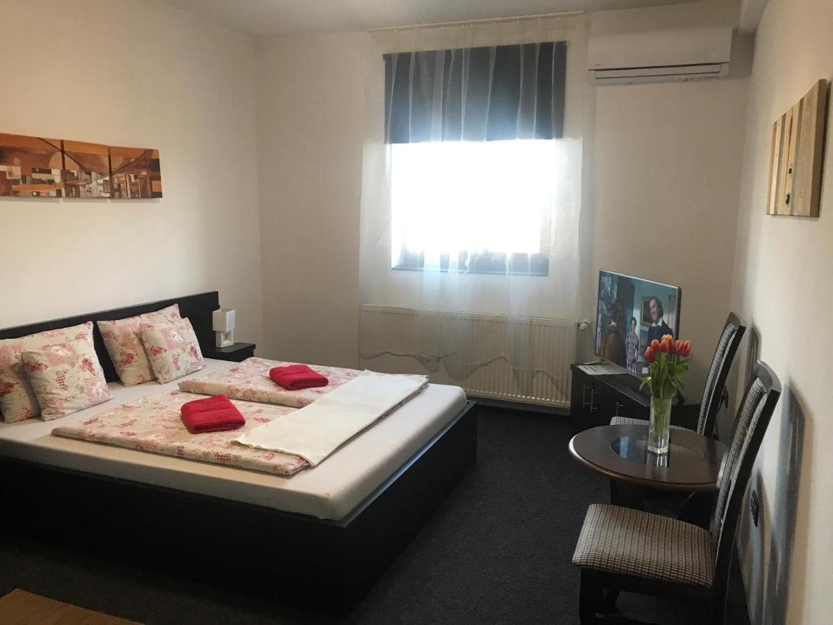 Bocskai Domb Vendeghaz Hotel Nagykallo Bagian luar foto