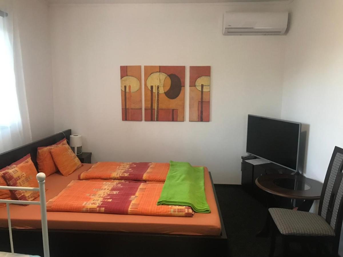Bocskai Domb Vendeghaz Hotel Nagykallo Bagian luar foto